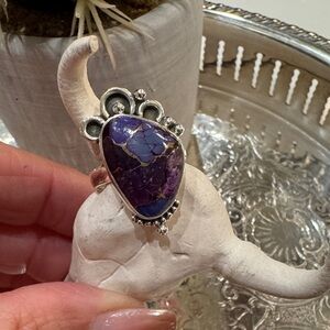 Elegant Purple Copper Sterling Silver Ring
Size 7